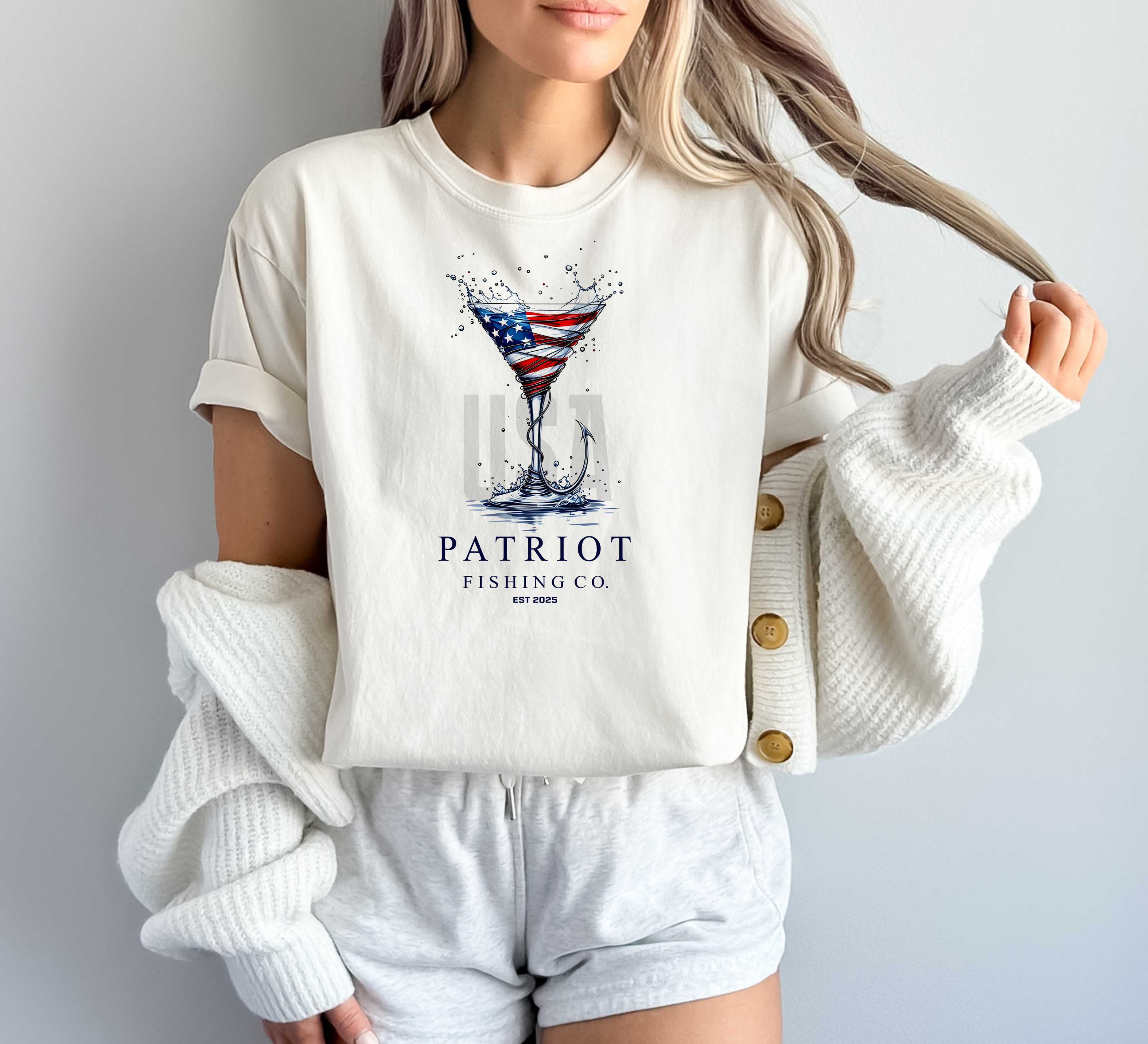 PATRIOT MARTINI GLASS SHORT SLEEVE TEE