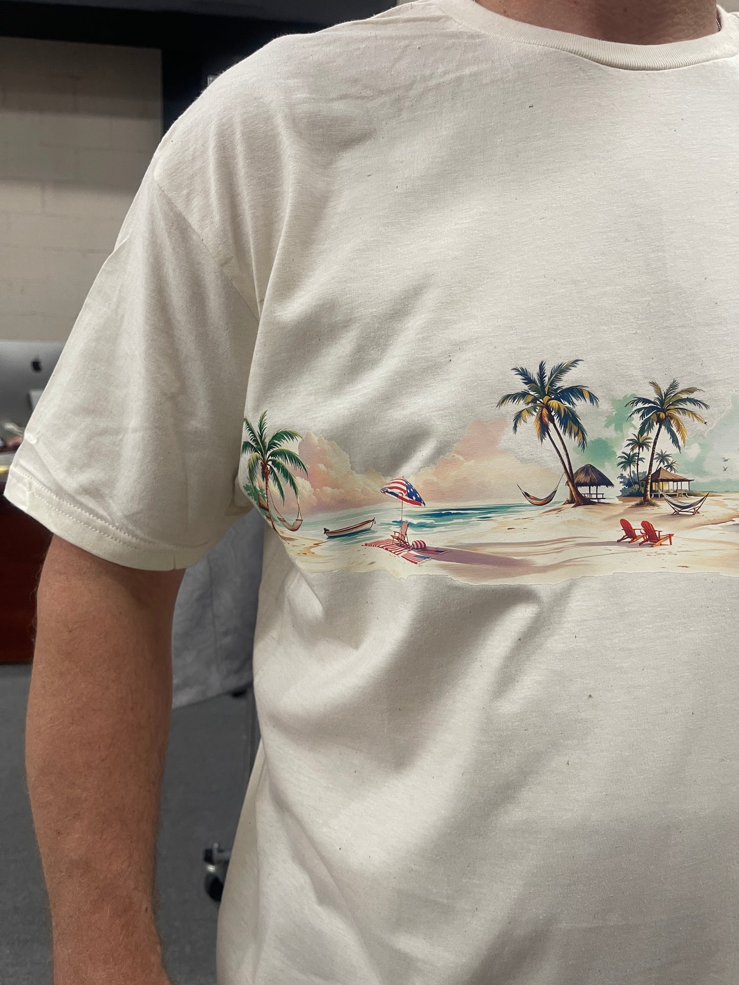 PATRIOTIC PARADISE SHORT SLEEVE TEE